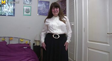 jav minamo Carmela ly hợp quan hệ tình dục với nhân viên mát-xa có vòi phimsexsub nước lên đến đầu gối của cô.