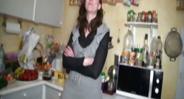 sex cô giáo dâm đãng Làm sexdep cho một điểm trên máy cắt.