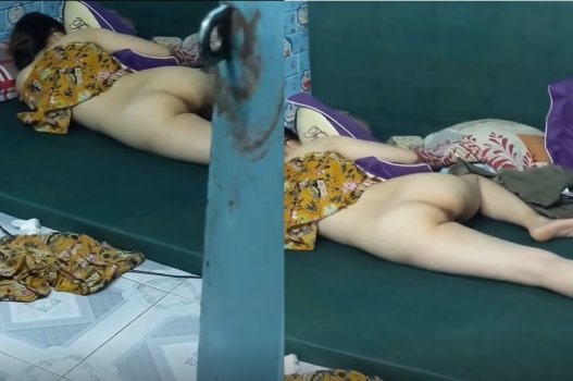 sex cosplay thudam FC2_PPV_4582401 - Em gái mặt dễ thương mà thân hình phụ huynh